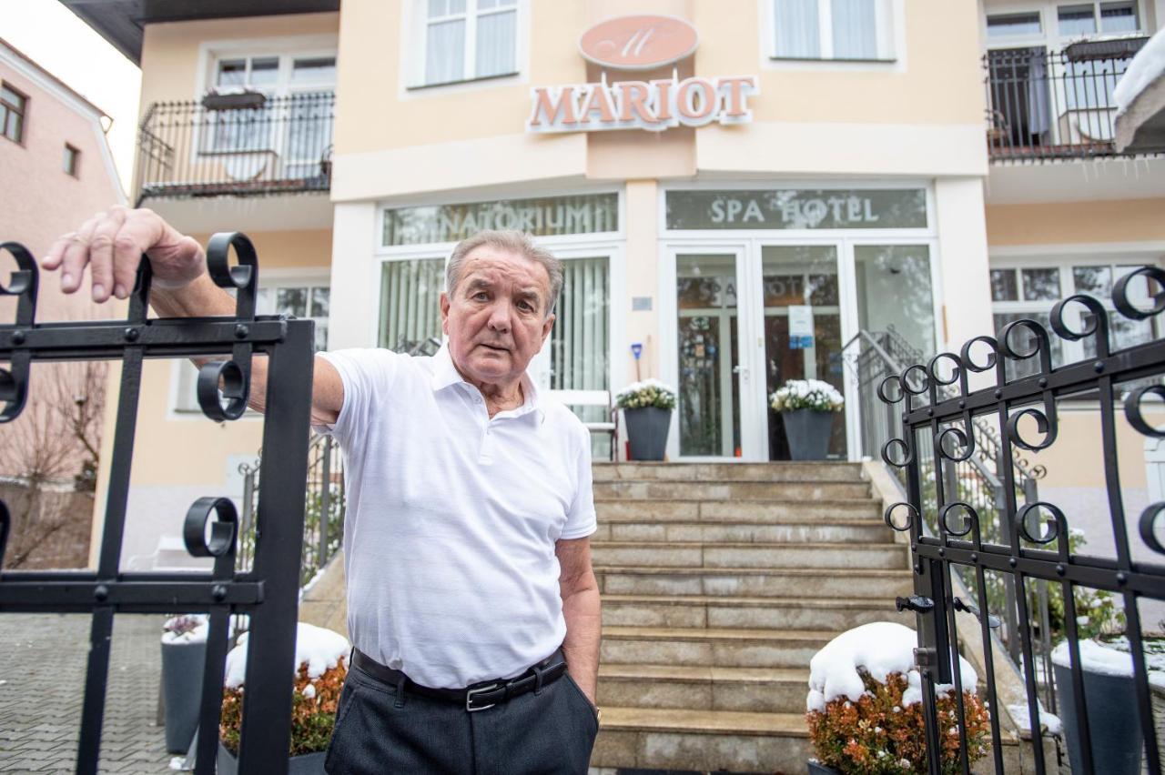 马里奥疗养酒店 Františkovy Lázně 外观 照片